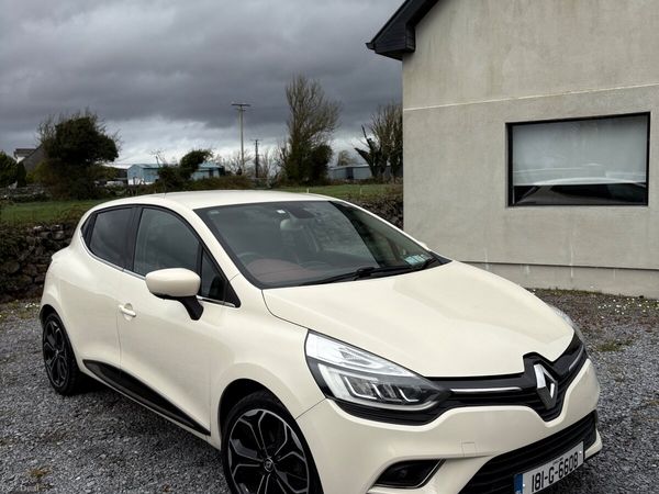 Renault Clio Hatchback, Petrol, 2018, Beige
