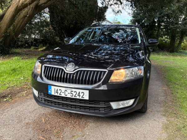 Skoda Octavia Estate, Diesel, 2014, Black