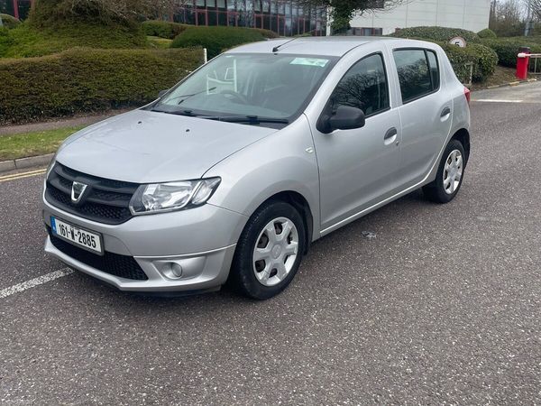 Dacia Sandero Hatchback, Petrol, 2016, Silver