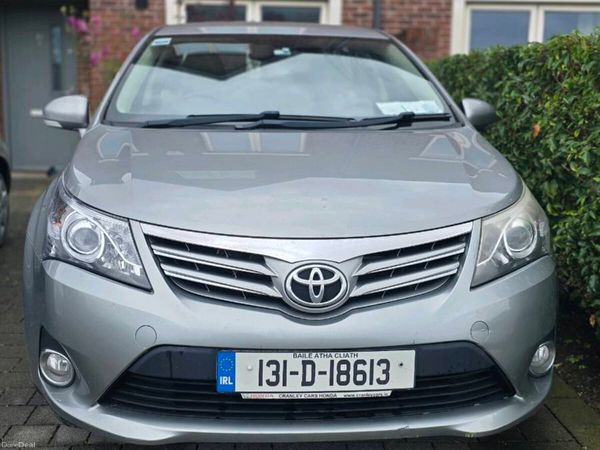 Toyota Avensis Saloon, Diesel, 2013, Grey