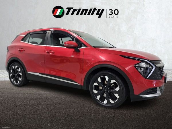 Kia Sportage SUV, Petrol Plug-in Hybrid, 2023, Red