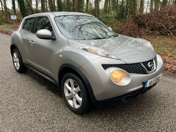 Nissan Juke SUV, Petrol, 2014, Silver