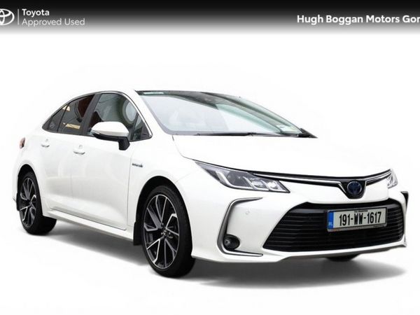 Toyota Corolla Saloon, Petrol Hybrid, 2019, White
