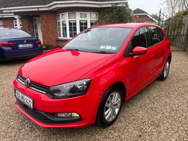 Volkswagen Polo Hatchback, Petrol, 2015, Red