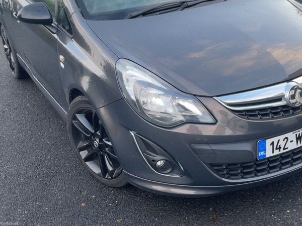 Vauxhall Corsa Hatchback, Petrol, 2014, Grey