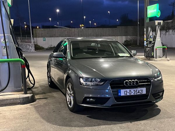 Audi A4 Saloon, Diesel, 2012, Grey