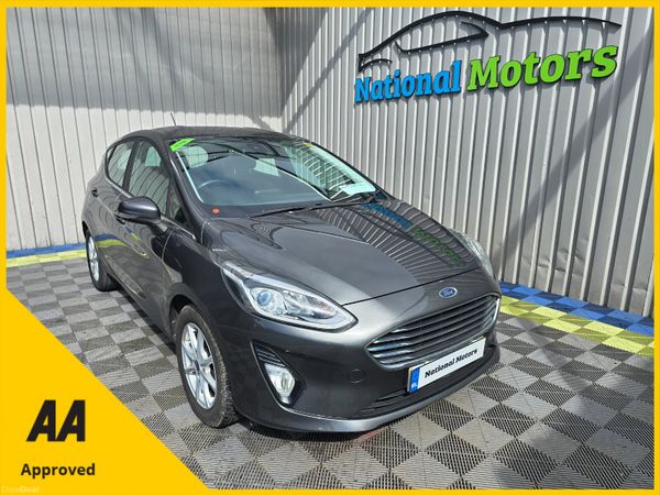 Ford Fiesta Hatchback, Petrol, 2017, Grey