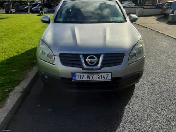 Nissan Qashqai Hatchback, Petrol, 2007, Silver