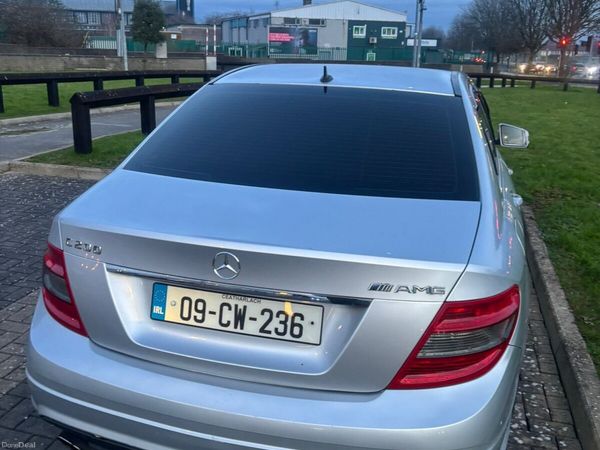 Mercedes-Benz C-Class Saloon, Diesel, 2009, Silver