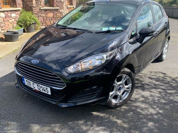 Ford Fiesta Hatchback, Petrol, 2013, Black