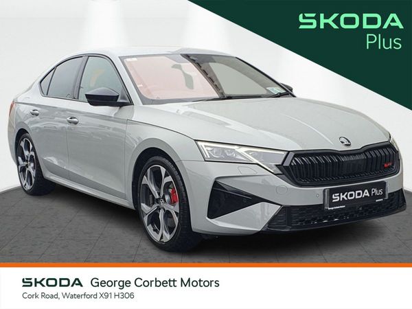 Skoda Octavia Saloon, Petrol, 2025, Grey