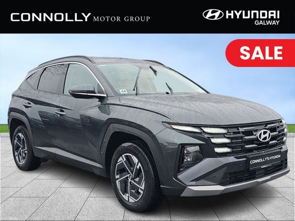 Hyundai Tucson SUV, Petrol Hybrid, 2025, Green