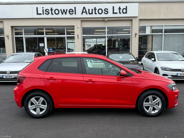 Volkswagen Polo Hatchback, Petrol, 2021, Red