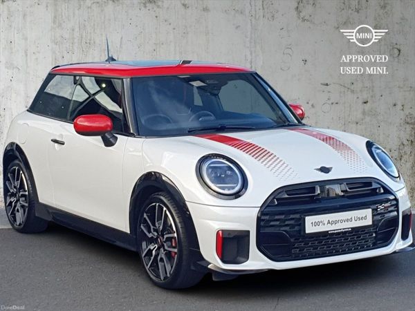 Mini Cooper Hatchback, Petrol, 2026, White