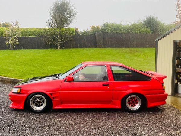 Toyota Levin Coupe, Petrol, 1985, Red