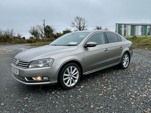 Volkswagen Passat Saloon, Diesel, 2012, Brown