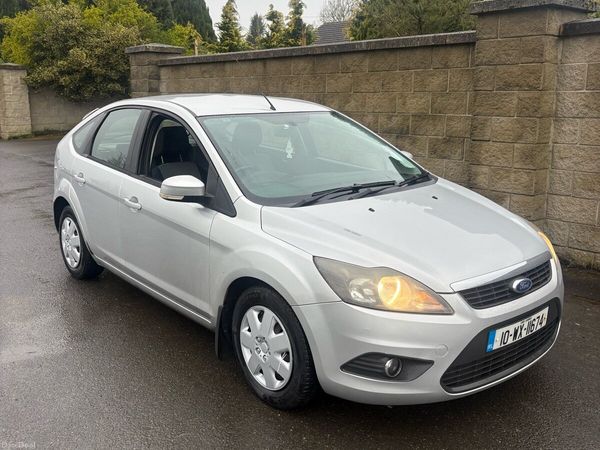 Ford Focus Hatchback, Diesel, 2010, Silver