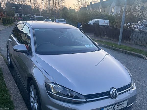 Volkswagen Golf Estate, Petrol, 2018, Grey
