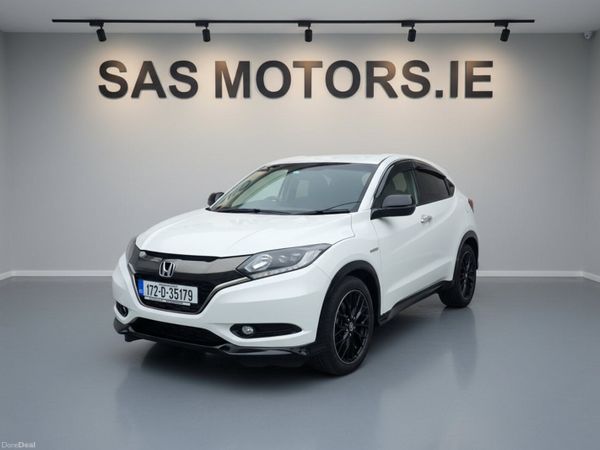 Honda Vezel Hatchback, Petrol Hybrid, 2017, White