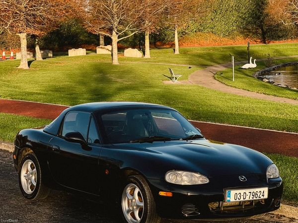 Mazda MX-5 Convertible, Petrol, 2003, Black