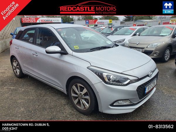 Hyundai i20 Hatchback, Petrol, 2015, Silver