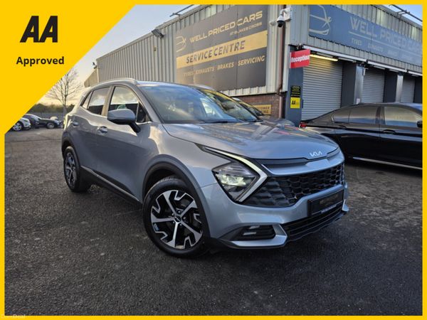 Kia Sportage MPV, Diesel, 2022, Grey