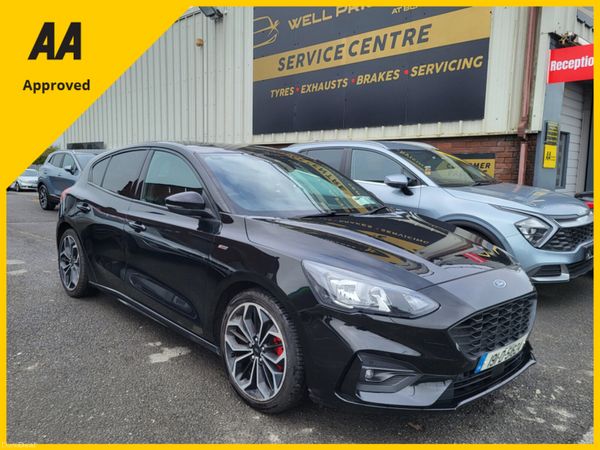 Ford Focus Hatchback, Petrol, 2019, Black