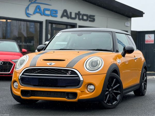 Mini Cooper Hatchback, Diesel, 2016, Yellow