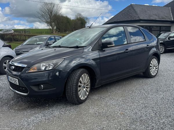Ford Focus Hatchback, Diesel, 2010, Grey