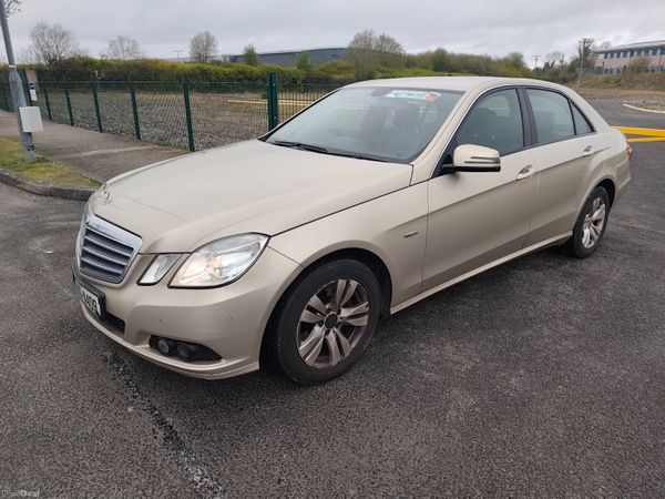 Mercedes-Benz E-Class Saloon, Diesel, 2010, Beige