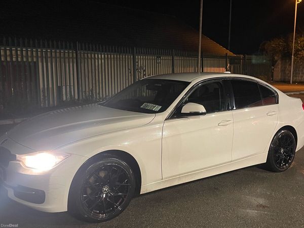BMW 3-Series Saloon, Petrol, 2013, White