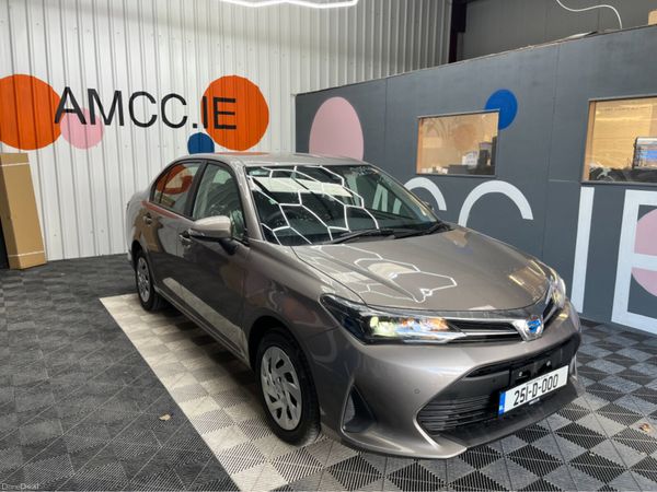 Toyota Corolla Saloon, Petrol Hybrid, 2025, Bronze