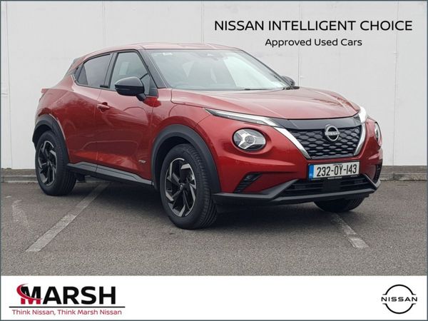 Nissan Juke SUV, Petrol Hybrid, 2023, Red