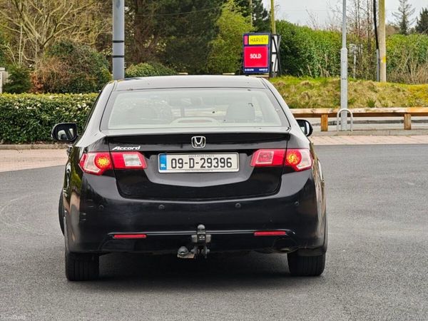 Honda Accord Saloon, Diesel, 2009, Black