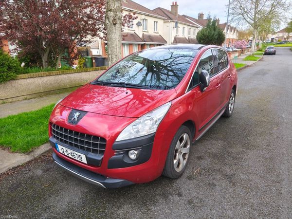 Peugeot 3008 MPV, Diesel, 2012, Red