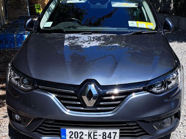 Renault Megane Estate, Petrol, 2020, Grey
