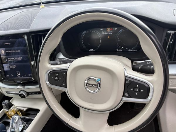 Volvo XC60 SUV, Petrol Plug-in Hybrid, 2017, Black