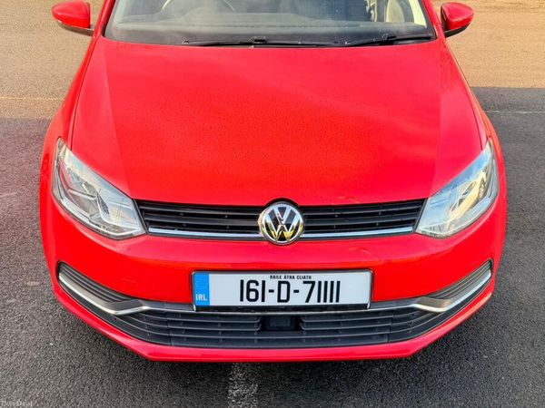 Volkswagen Polo Hatchback, Petrol, 2016, Red