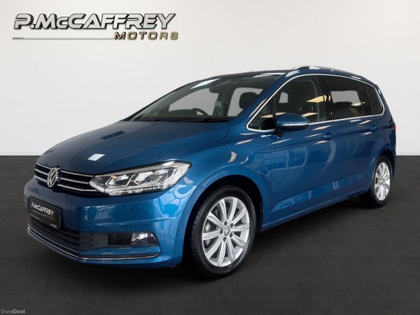 Volkswagen Touran MPV, Diesel, 2019, Blue