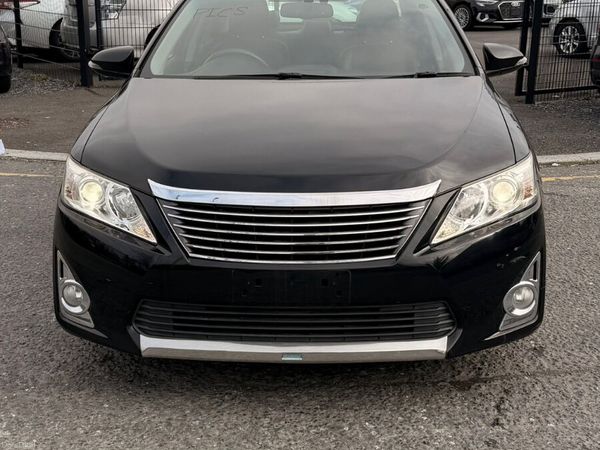 Toyota Camry Saloon, Petrol Hybrid, 2012, Black