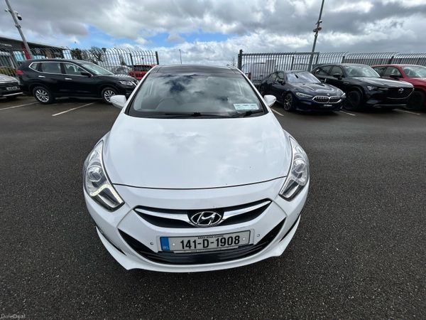 Hyundai i40 Saloon, Diesel, 2014, White