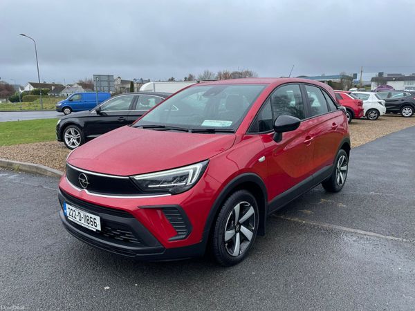 Opel Crossland SUV, Diesel, 2022, Red