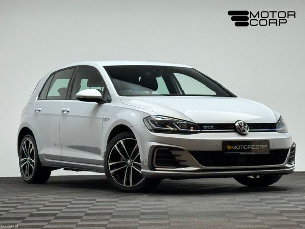 Volkswagen Golf Hatchback, Petrol Plug-in Hybrid, 2018, Silver