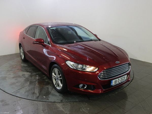 Ford Mondeo Hatchback, Diesel, 2018, Red