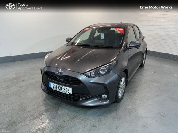 Toyota Yaris Hatchback, Petrol, 2021, Grey