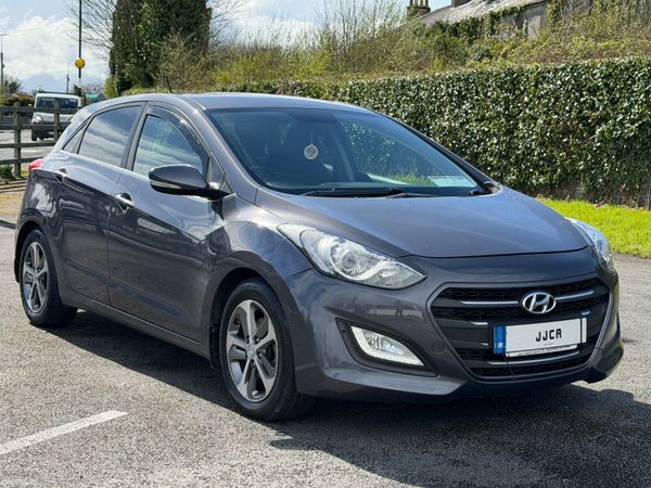 Hyundai i30 Hatchback, Diesel, 2016, Grey