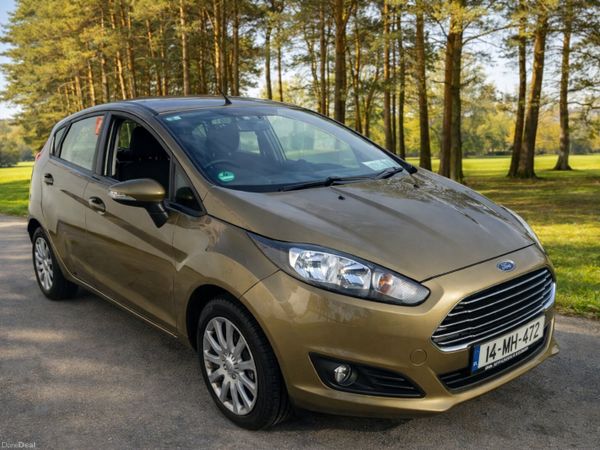 Ford Fiesta Hatchback, Petrol, 2014, Black