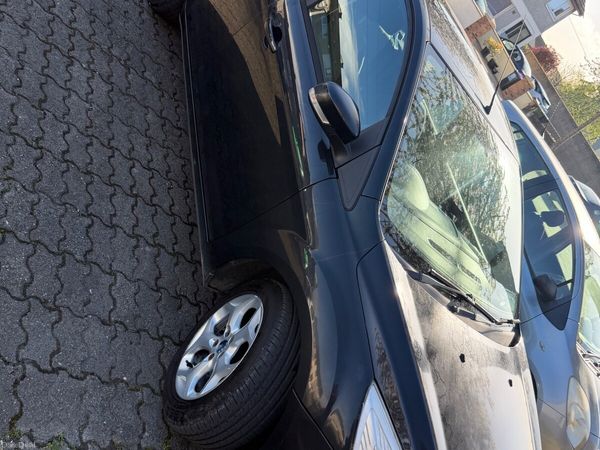 Ford Focus Hatchback, Diesel, 2011, Black
