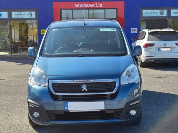 Peugeot Partner Tepee MPV, Diesel, 2018, Blue