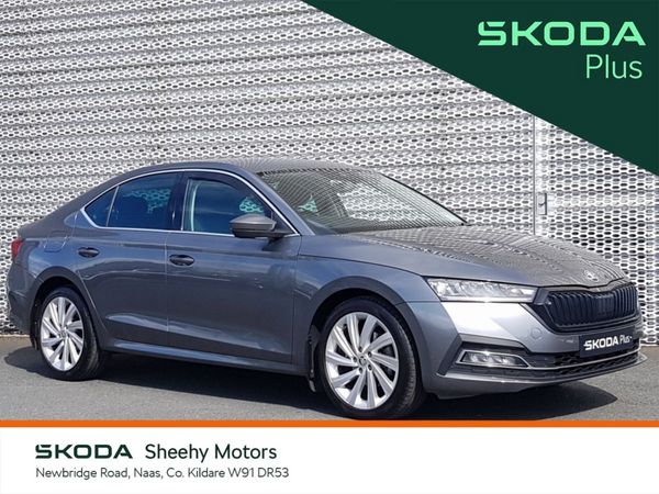 Skoda Octavia Saloon, Petrol, 2023, Grey